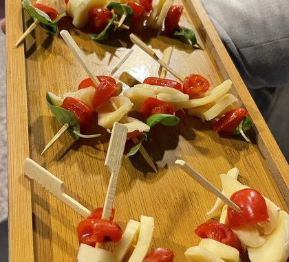 Ofis Yemek Hizmetlerinde Yeni Nesil Çözümler: Elmas Catering ile Verimli ve Sağlıklı Çalışma Ortamları